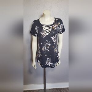 Maurice 24/7 floral strappy lace neck tee